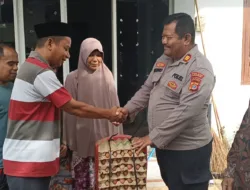 Peduli, Kapolres Lhokseumawe Salurkan Bantuan Telur untuk Pengungsi di Dewantara