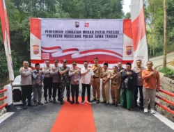 Polresta Magelang Resmikan Jembatan Presisi Merah Putih Di Pakis