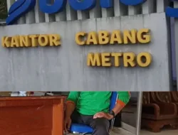 Diduga Oknum Pegawai Bulog KCP Metro Arogan Dan Mengusir Wartawan Saat Bertugas!!!