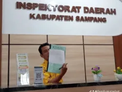 Dugaan Penyimpangan Dana Desa di Sampang Disorot, Warga Laporkan Indikasi Korupsi Rp165 Juta ke Presiden dan KPK  Masyarakat Desa Asem Raja Desak Audit Total Dana Desa dan Evaluasi Pengawasan Inspektorat