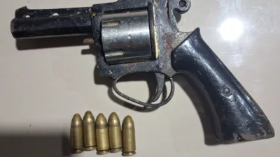 Operasi Senpi Musi 2026, Polres OKU Timur Ungkap Kepemilikan Revolver Rakitan dan Amunisi Ilegal