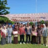 PEMBAGIAN RAPOR DAN PENGHARGAAN SISWA BERPRESTASI SMP NEGERI 1 PENDOPO
