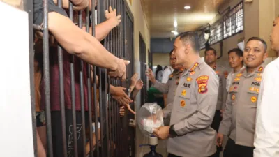 Polrestabes Palembang Rayakan Hari Bhayangkara ke-80 Bersama Tahanan, Wujud Polri yang Humanis
