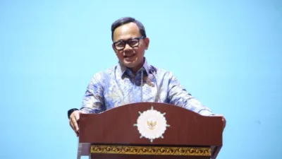 Wamendagri: Korupsi Kepala Daerah Bukan karena Besaran Gaji
