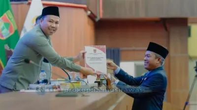 Wakil Bupati Musi Rawas Hadiri Rapat Paripurna DPRD Penyampaian Raperda Pertanggungjawaban Pelaksanaan APBD TA 2025