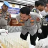Kapolres Aceh Timur Periksa Ponsel Anggota dan Gelar Tes Urine Acak, Tegaskan Tak Ada Ruang bagi Pelanggar Disiplin