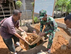 Berjibaku di Galian Septic Tank, Satgas TMMD ke-129 Kodim 0102/Pidie dan Warga Wujudkan Sanitasi Layak untuk Masyarakat