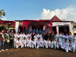 Upacara Penurunan Bendera HUT ke-81 RI di Pendopo Berlangsung Khidmat