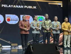 Bupati Halmahera Timur Terima Pimpinan Daerah Award 2026 Kategori Pelayanan Publik