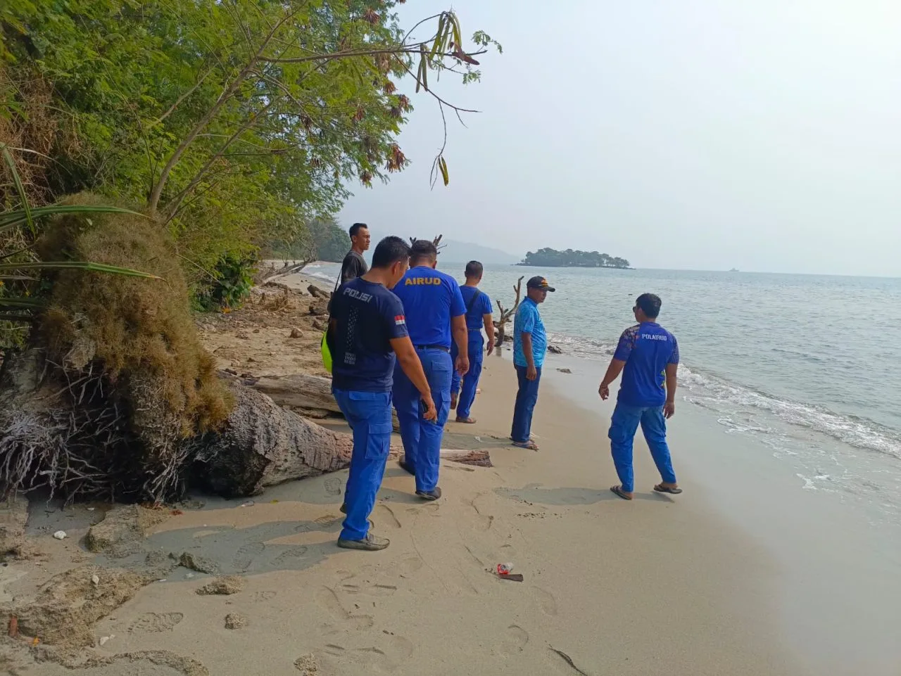 Hari Keempat, Tim SAR Sisir Pulau Sebesi hingga Pulau Umang Cari 8 Orang Hilang Kontak
