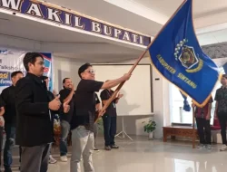 PWI SINTANG RESMI TERBENTUK, PEMKAB DORONG PERS TETAP JADI MITRA KRITIS