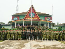 Kasrem 121/Abw Pimpin Acara Laporan Korps dan Pelantikan Kenaikan Pangkat Berharap Para Prajurit Tingkatkan disiplin dan Tanggung Jawab