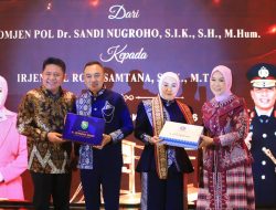 Herman Deru Lepas Sandi Nugroho, Sambut Kapolda Sumsel Irjen Rony Samtana