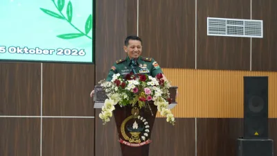 Sertijab Kapolda Lampung, Danrem 043/Gatam Tegaskan Sinergi TNI-Polri Kunci Jaga Keamanan